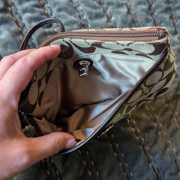 Coach Park Signature Wristlet - Picture 8 of 8